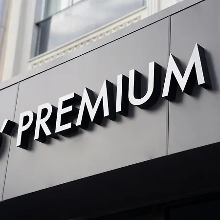 D'premium Hotel